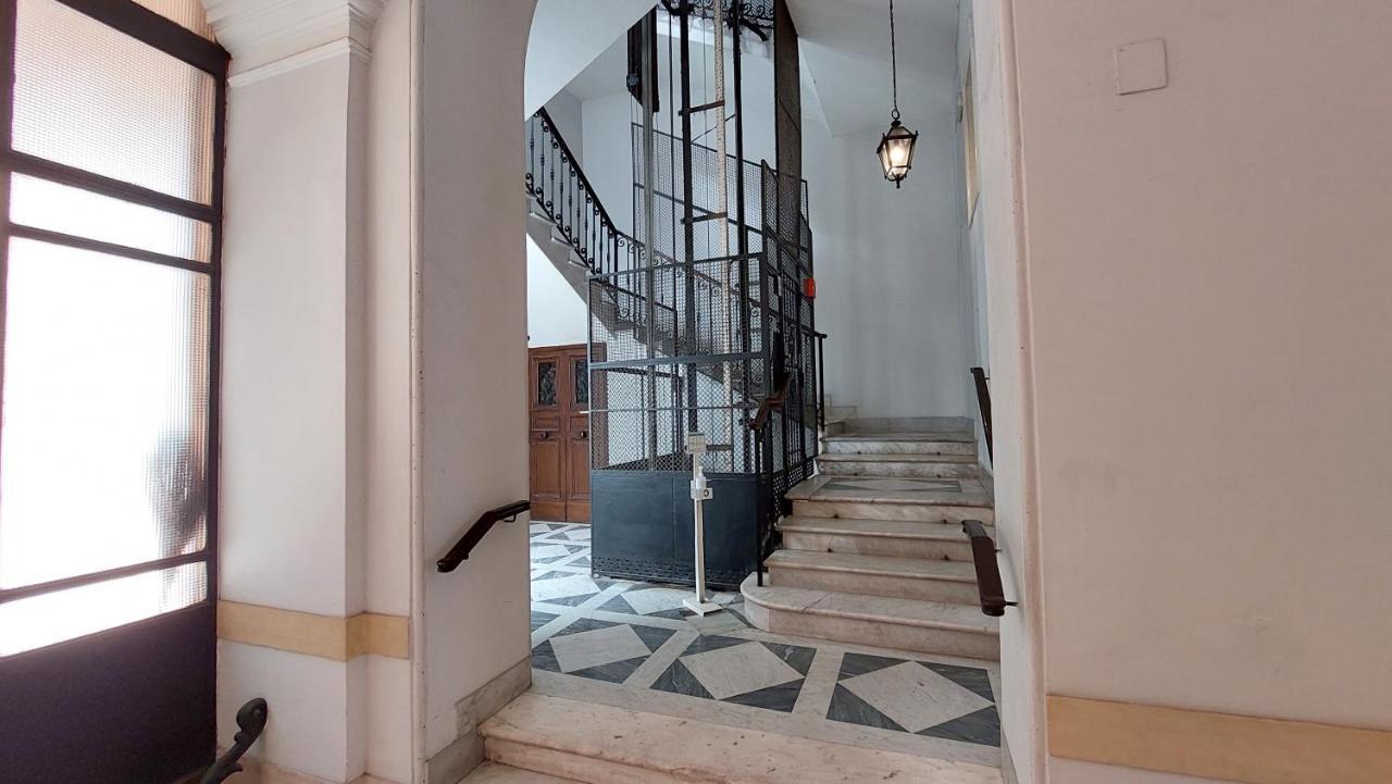 Dimora San Bartolomeo - Design, Panoramic View & Culture Apartment Roma Exterior foto