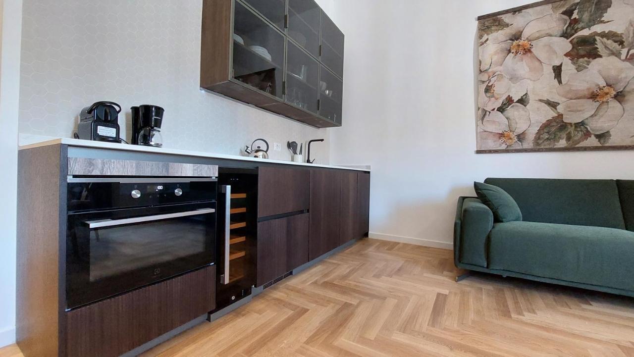 Dimora San Bartolomeo - Design, Panoramic View & Culture Apartment Roma Exterior foto